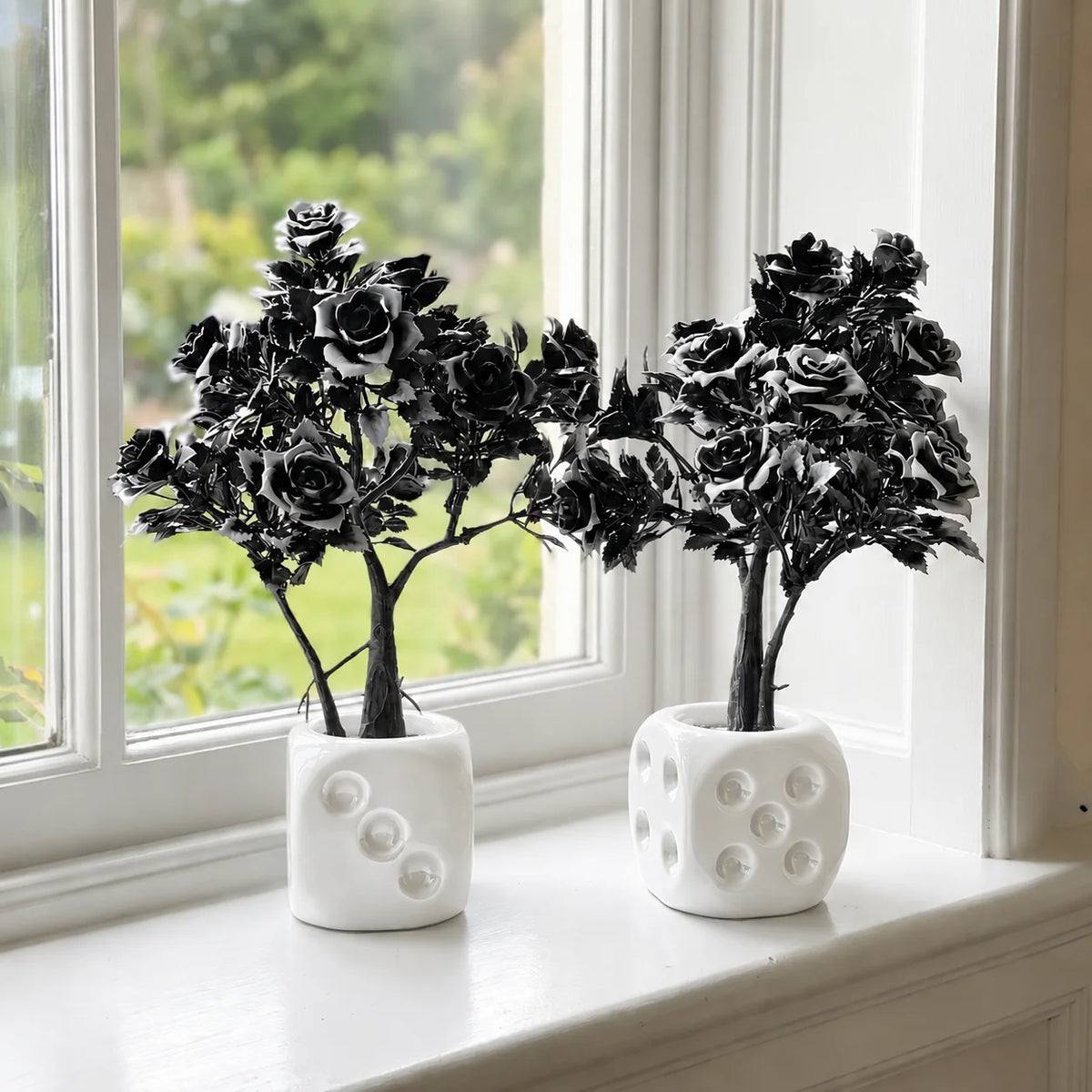 Dice with Black Planter